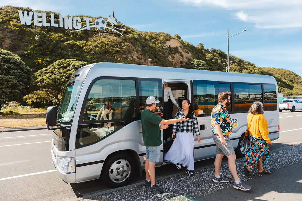 Discover Wellington Guided City Tour with Cable Car
