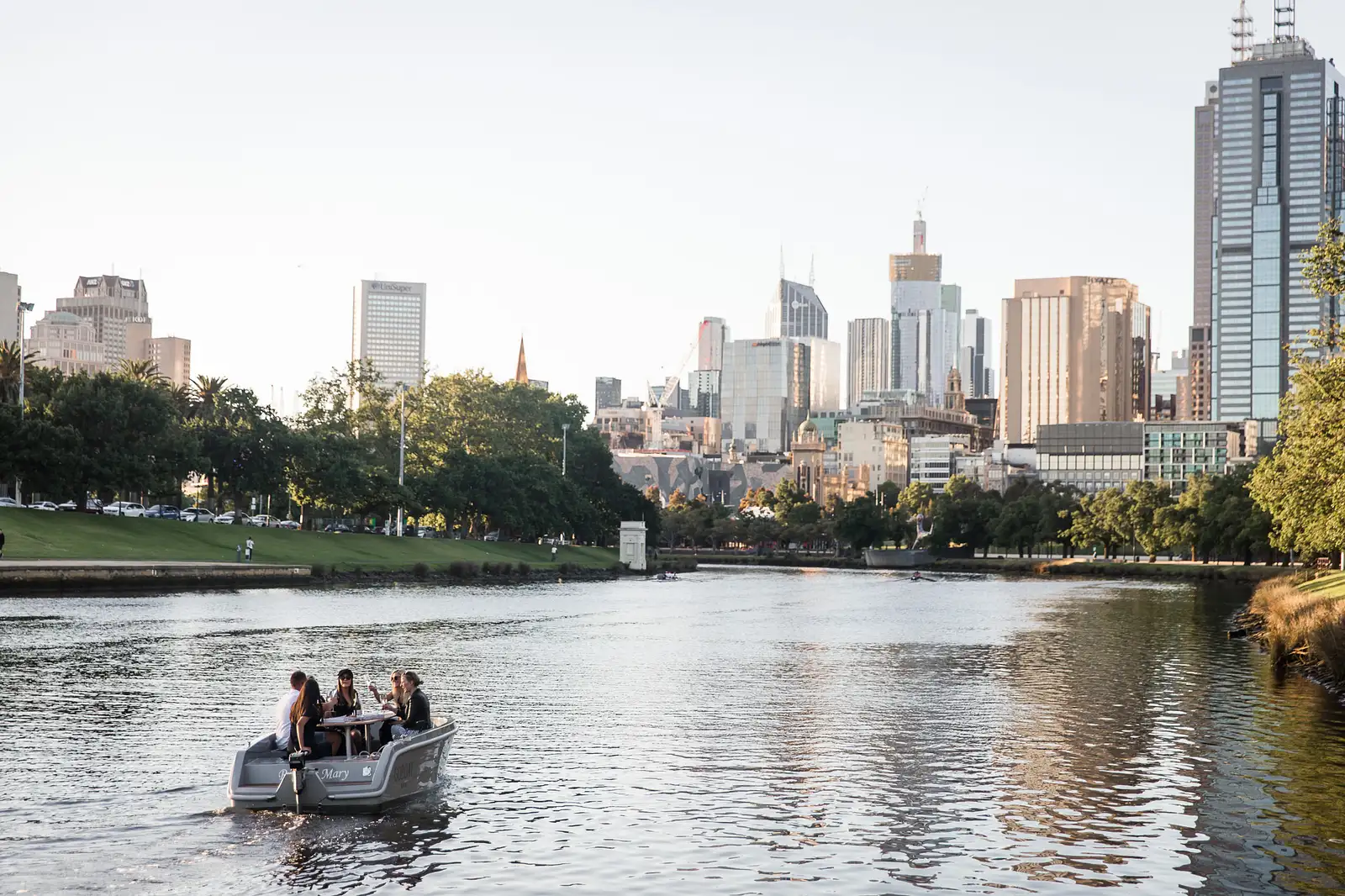 Melbourne Electric Picnic Boat Hire