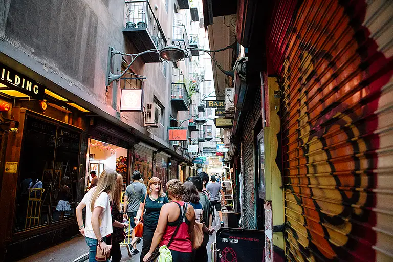 walking tour of melbourne