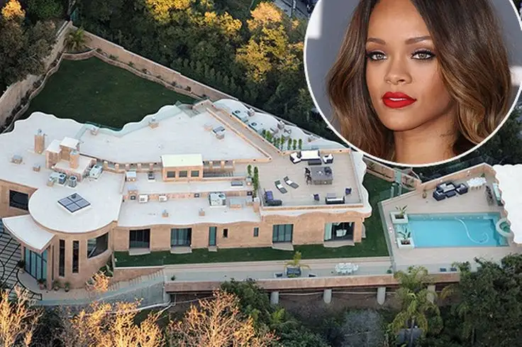 celebrity-homes-14.jpg