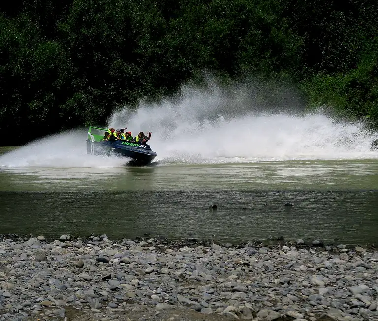 hurunui river jet boat ride