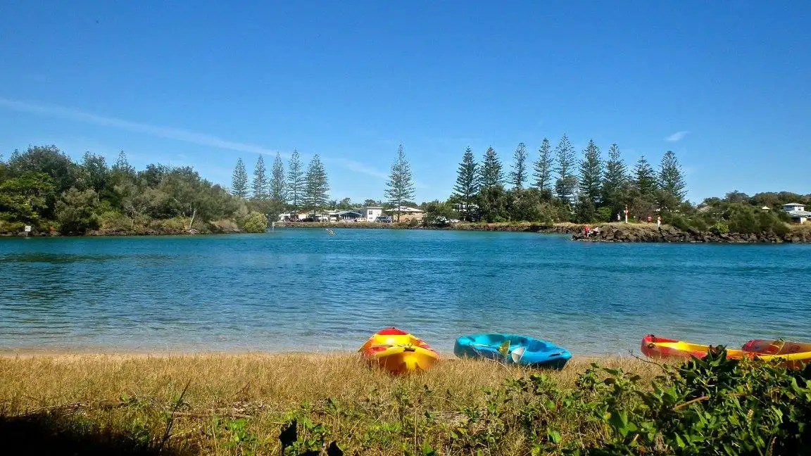 brunswick river kayak tour