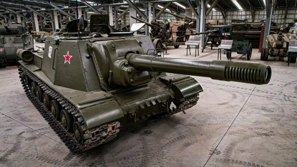 Australian Armour & Artillery Museum Tour Cairns
