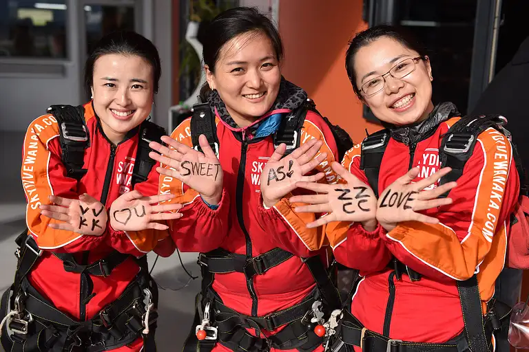 skydiving wanaka new zealand