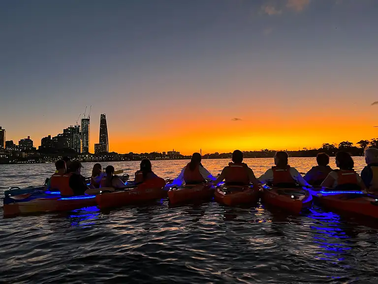 kayaking sydney harbour