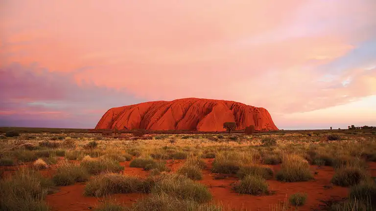 Uluru Sacred Sites & Sunset dinner