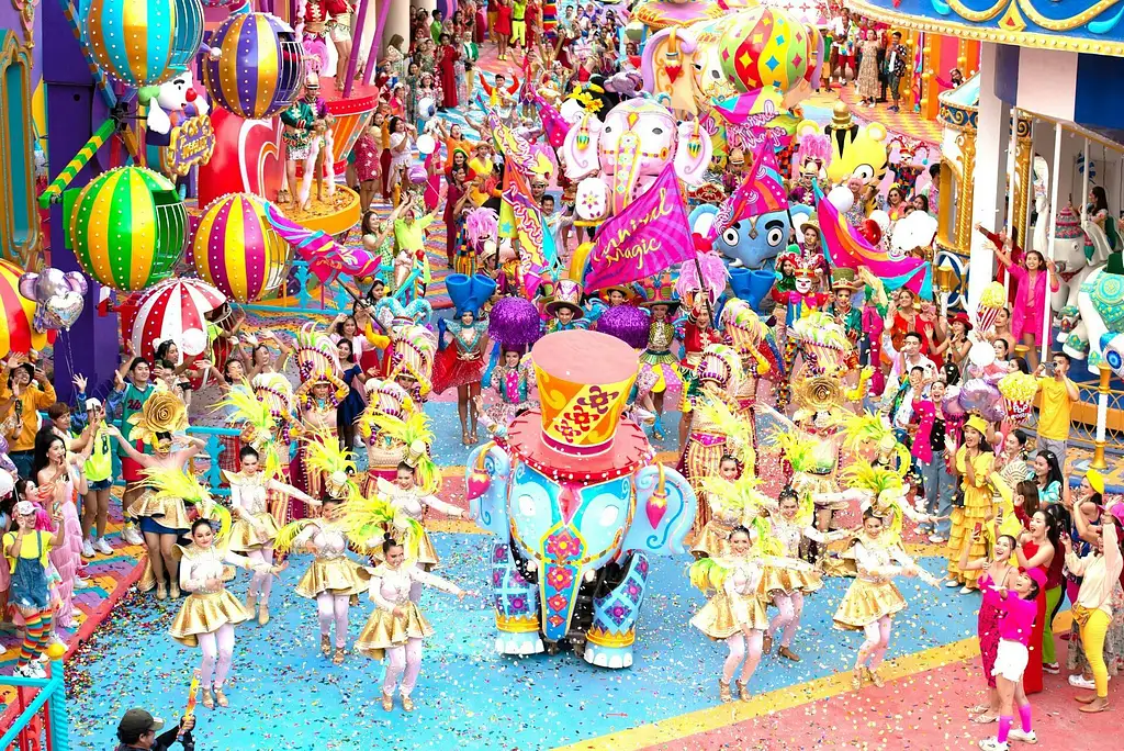 Phuket Carnival Magic Park Ticket