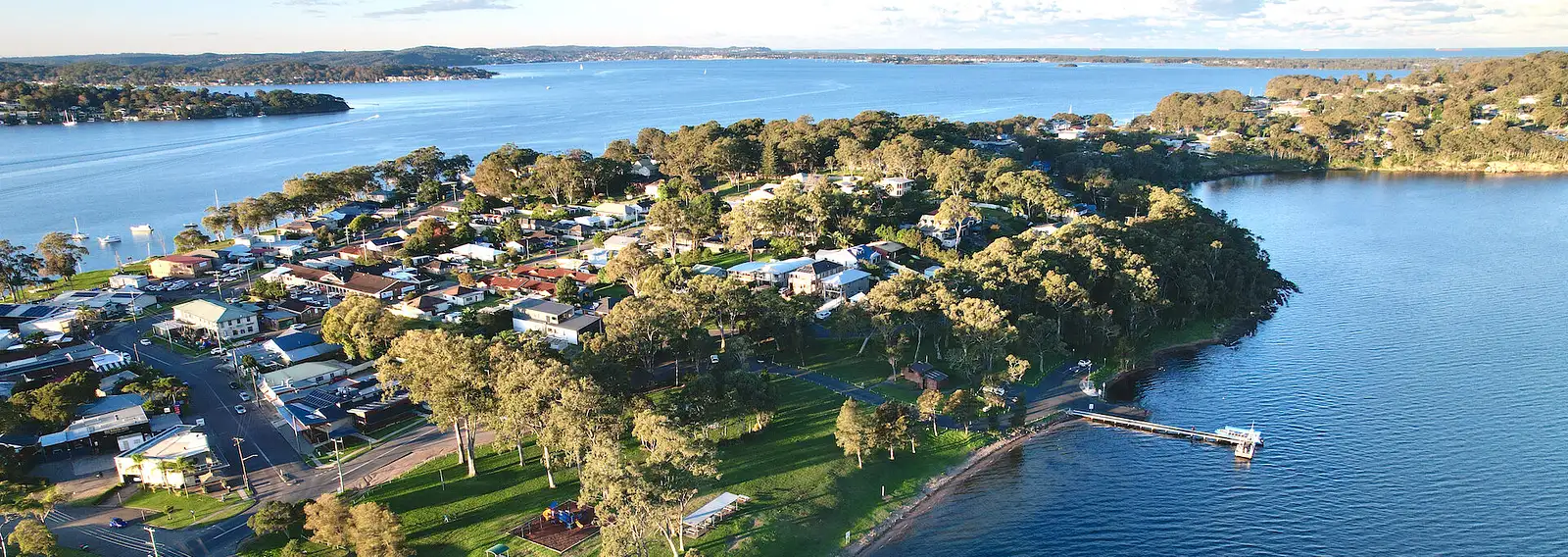 Macquarie Lake Cruise & Nature Walk