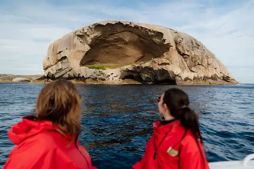 Wilsons Promontory & Skull Rock Cruise Day Tour from Melbourne