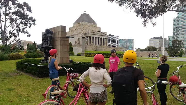 Melbourne tour deals