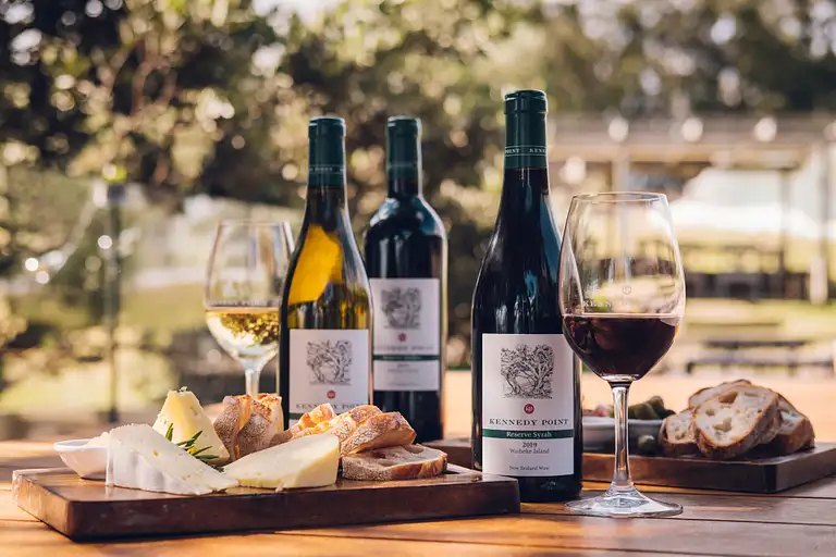 Waiheke Boutique Vineyard Tour Specials