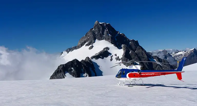 Milford Sound Helicopter Flight