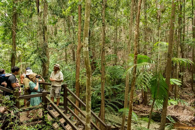 Fraser Island Tour from Hervey Bay Deals