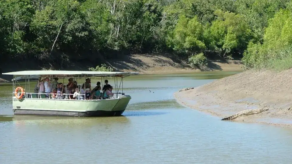 Airlie Beach tours