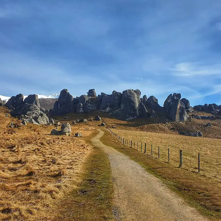 Castle Hill/Kura Tawhiti Day Tour Deal