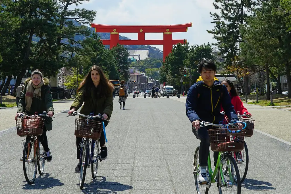 Kyoto Historical Cycling Tour with The Golden Pavilion | [W/Lunch]