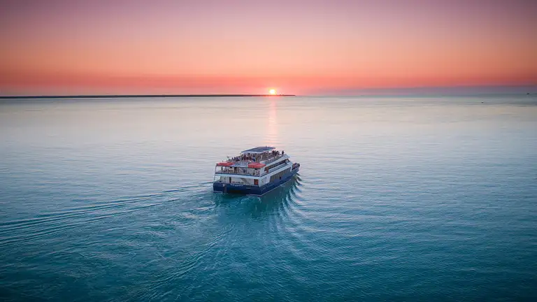 Gaze & Graze Darwin Sunset Cruise