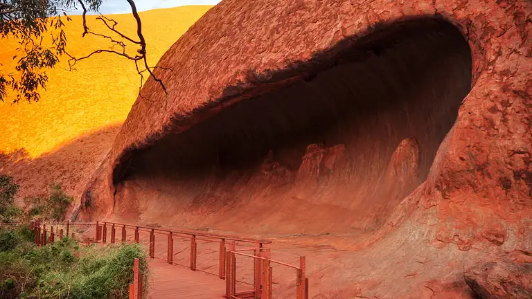 Uluru Morning Guided Base Walk Special