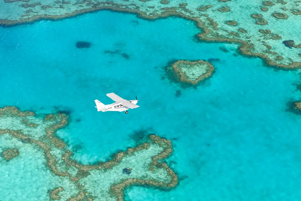scenic flight qld