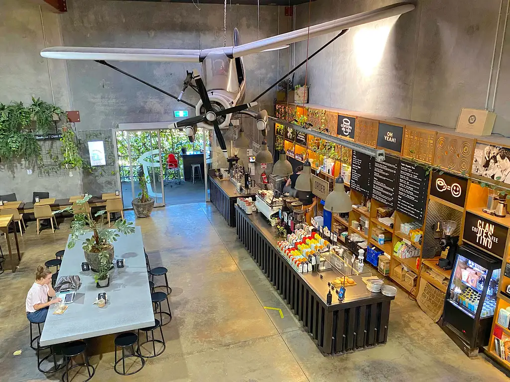 Secrets of Noosa tour with oceanview lunch
