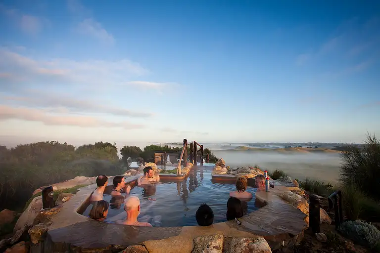 Peninsula Hot Springs, Arthurs Seat, Beach Boxes Tour