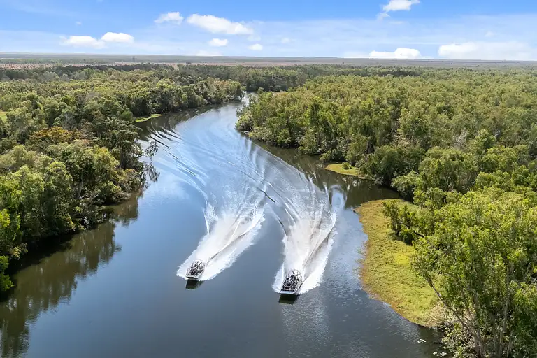 Top End Crocodile Tour
