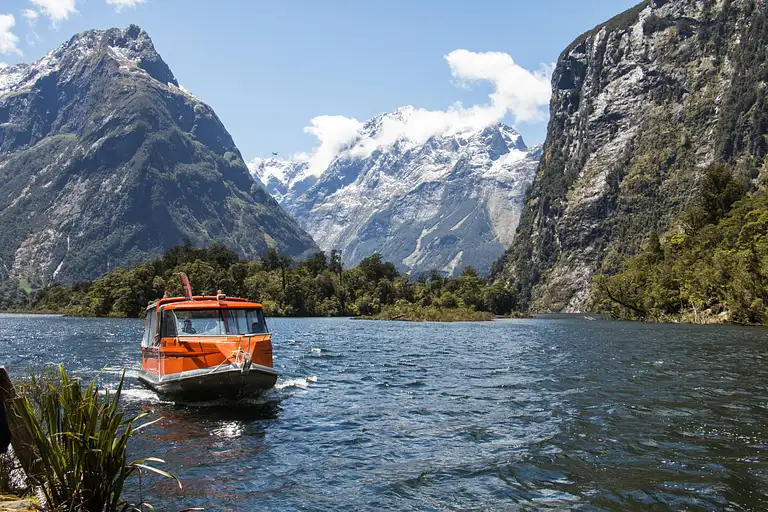 Milford Track guided walk