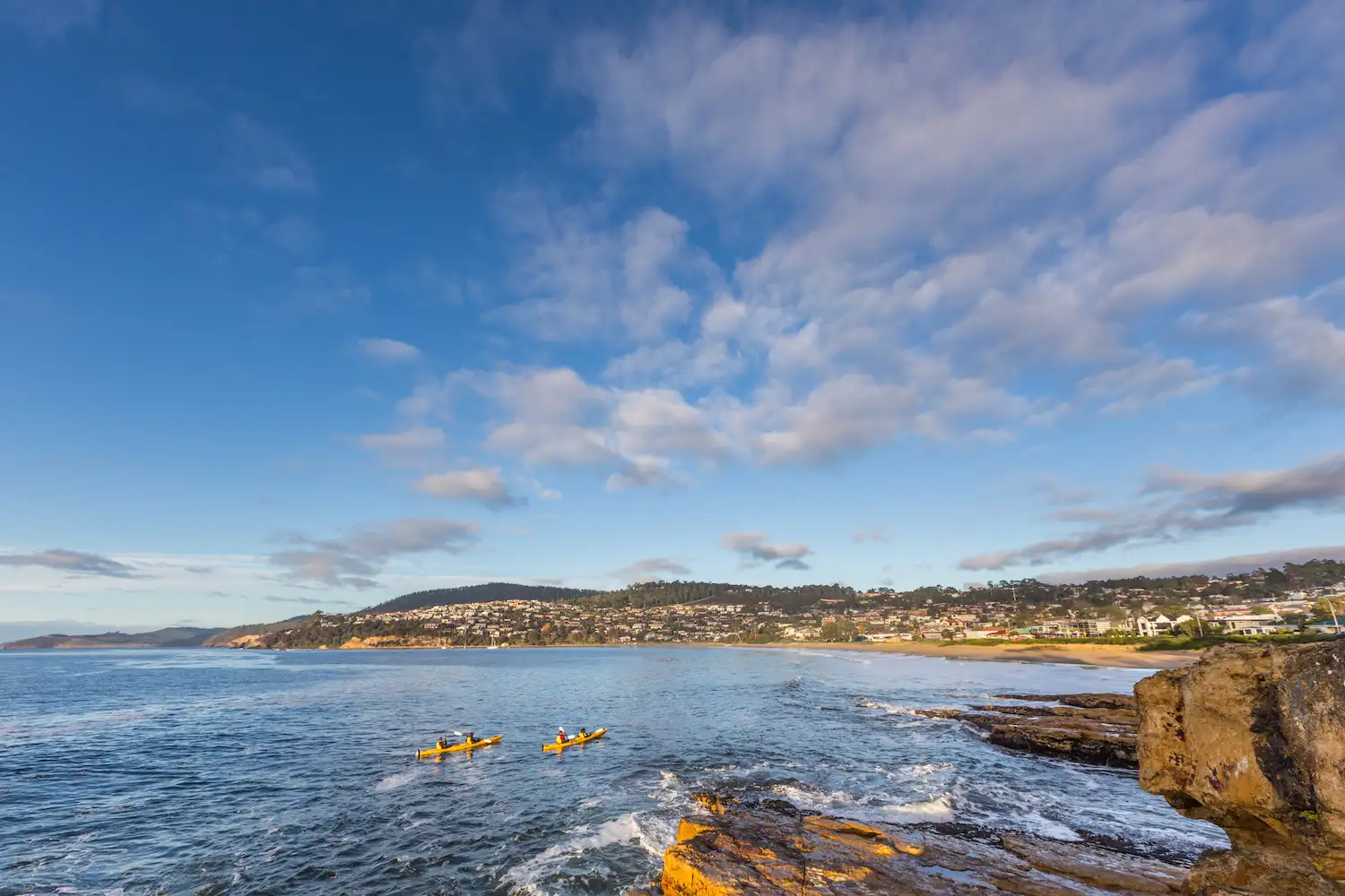 Hobart Cliffs, Caves and Beaches Kayaking Tour