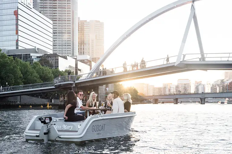 Melbourne Electric Picnic Boat Hire Deals