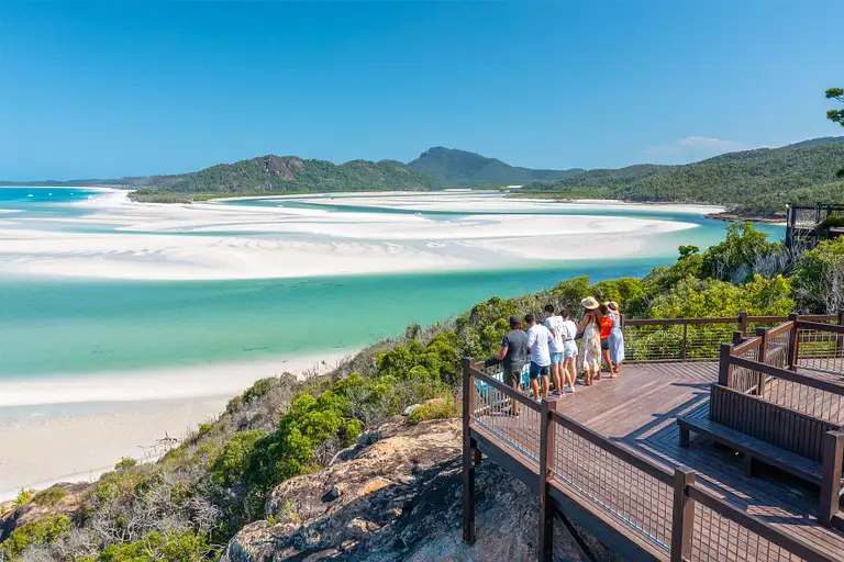 Whitsundays snorkelling cruises