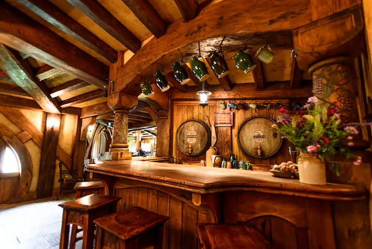Hobbiton Hobbit Holes in New Zealand