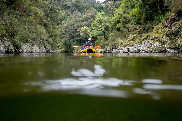 Te awa Kairangi/Hutt River Grade 2 Scenic Rafting Tour Discount