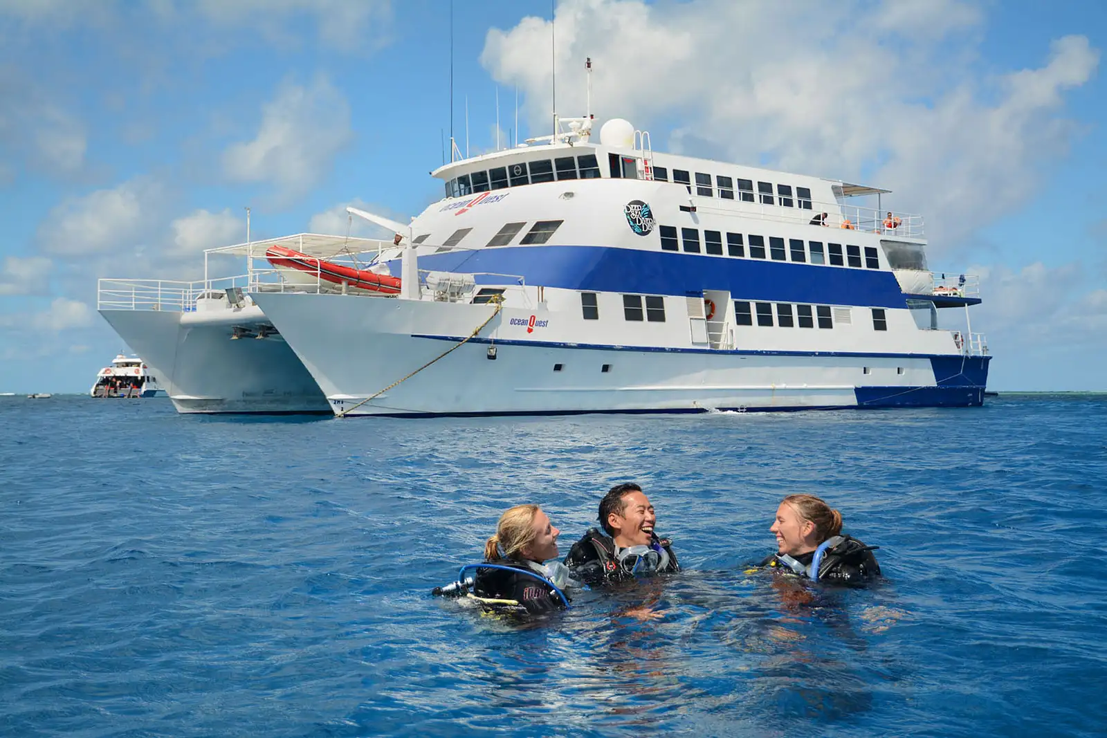 5-Day PADI Open Water Course with 2-Night Great Barrier Reef Liveaboard