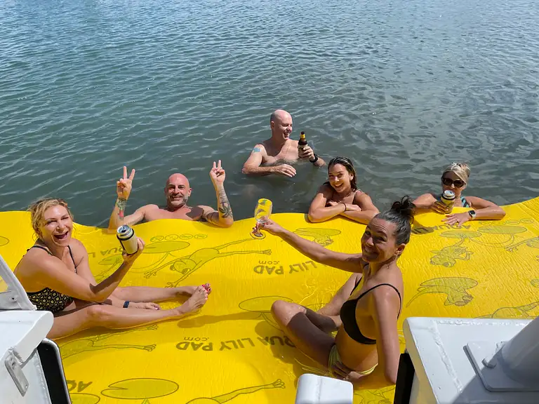 Wavebreak island cruise