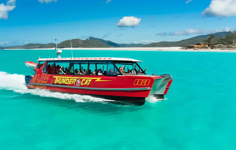 Wildcat Whitsundays thundercat cruise HERO