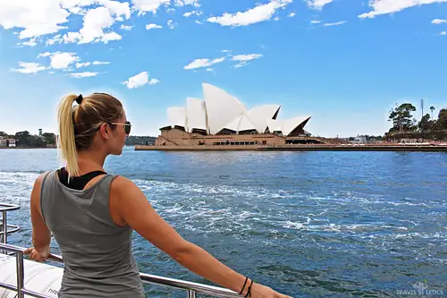 Sydney Harbour Sightseeing Cruise with Iconic Views