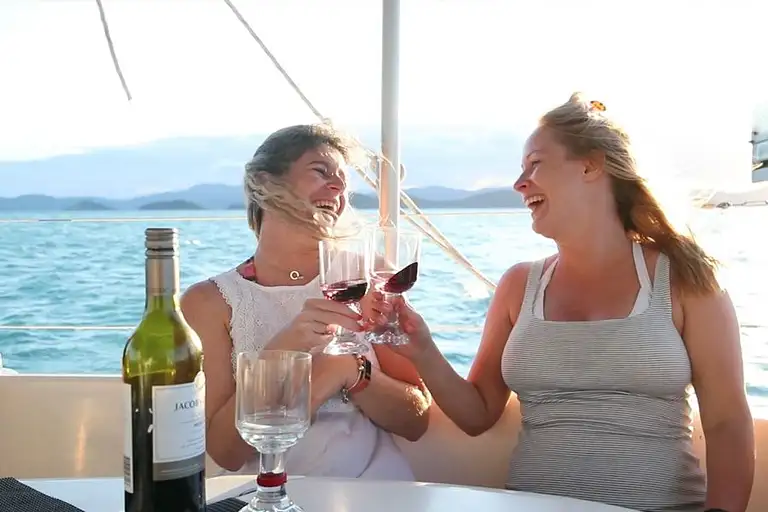 Whitehaven Beach & Hill Inlet Lookout – Entice Sailing Experience