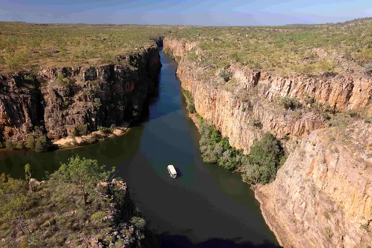 NitNit Dreaming 2 Gorge Boat Tour Deal