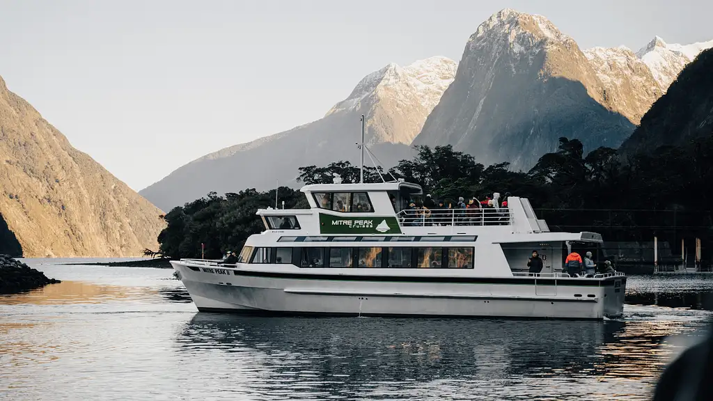 Milford Sound Cruise – Self Drive