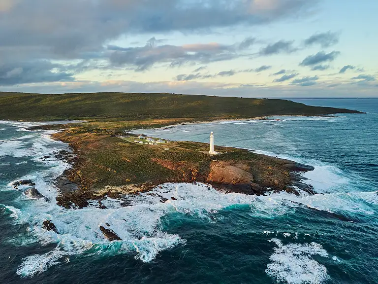 cape leeuwin lighthouse tour times
